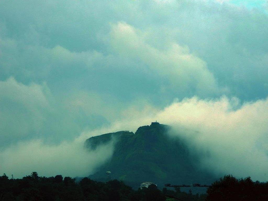 Aamby Valley City Lonavala Εξωτερικό φωτογραφία The Rock of Gibraltar